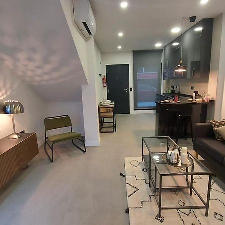 Love Rent4 Malaga Mercedes Bagian luar foto