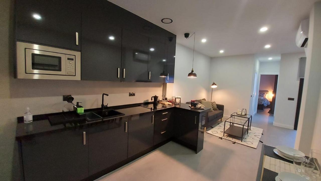 Love Rent4 Malaga Mercedes Bagian luar foto