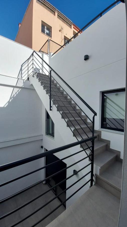 Love Rent4 Malaga Mercedes Bagian luar foto