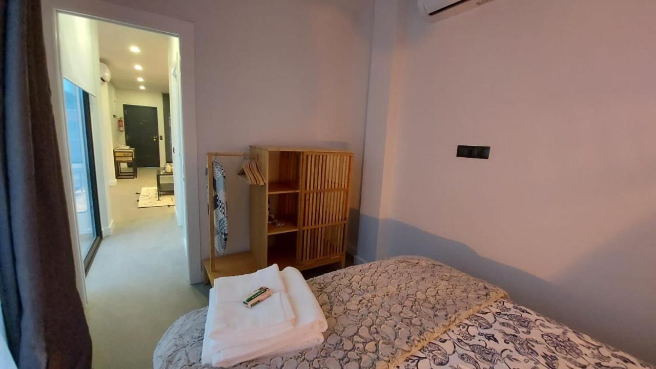 Love Rent4 Malaga Mercedes Bagian luar foto