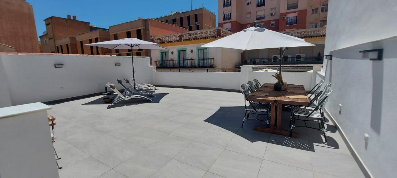 Love Rent4 Malaga Mercedes Bagian luar foto